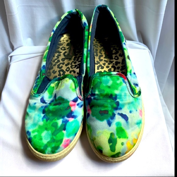 Dollhouse Super Cute Multicolored Slip On Sneakers - Picture 1 of 5
